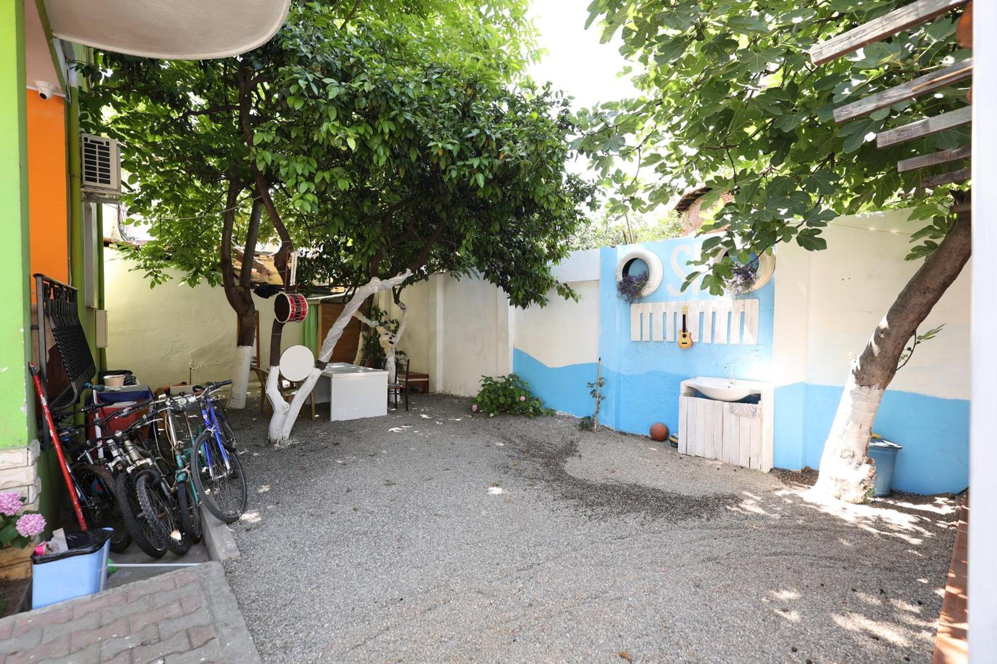 Hostel Osho Tiranë Luaran gambar