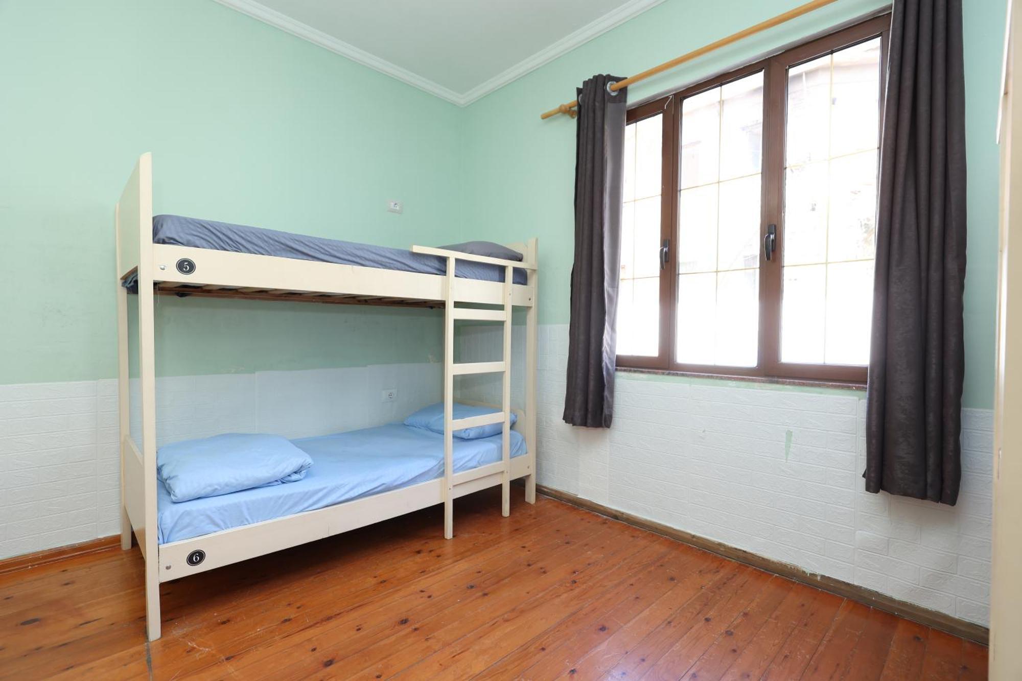 Hostel Osho Tiranë Luaran gambar